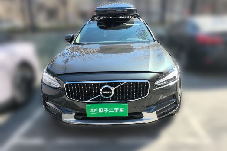 Used Volvo V90 2020 Facelifted Cross Country T5 AWD Zhiyuan Edition Front