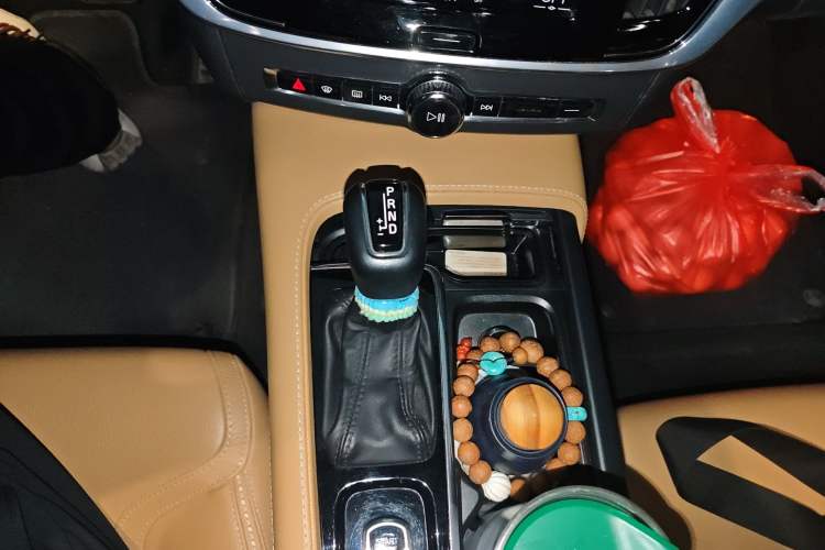 Used Volvo V90 2020 Facelifted Cross Country T5 AWD Zhiyuan Edition Gear Lever