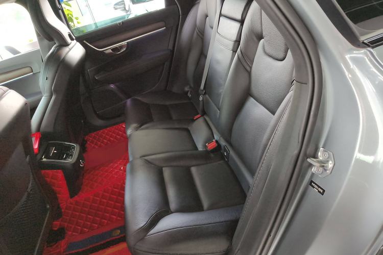 Used Volvo V90 2020 Facelifted Cross Country T5 AWD Zhiyuan Edition Interior 4