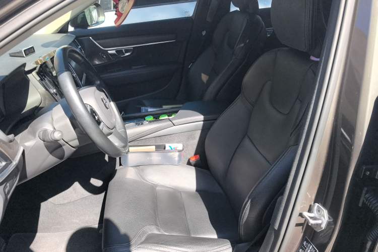 Used Volvo V90 2020 Facelifted Cross Country T5 AWD Zhiyuan Edition Left Front Seat