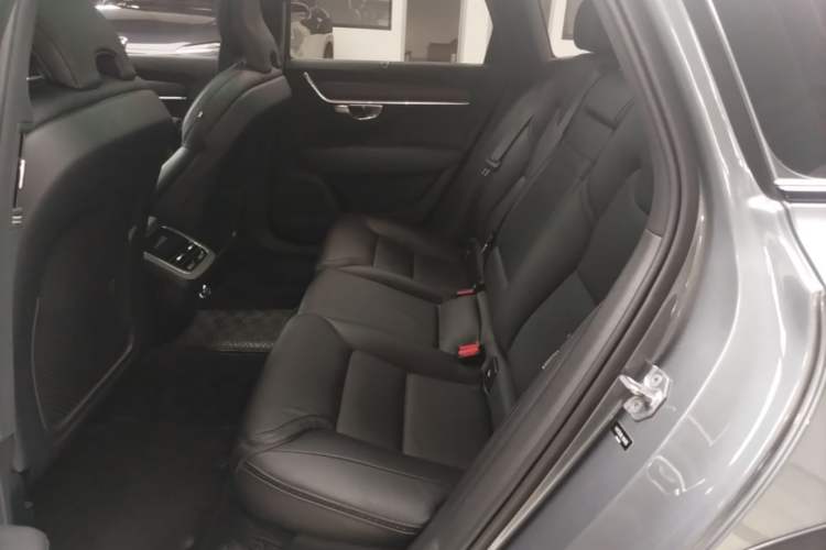 Used Volvo V90 2020 Cross Country T5 AWD Smart Range Edition Left Rear Seat
