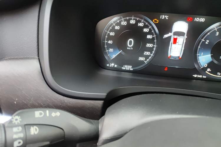 Used Volvo V90 2020 Cross Country T5 AWD Prestige Edition Odometer Close Up
