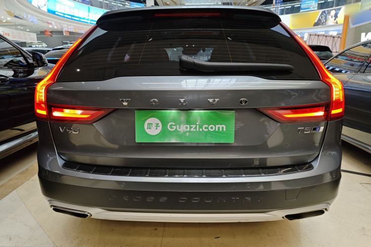 Used Volvo V90 2020 Cross Country T5 AWD Prestige Edition Rear