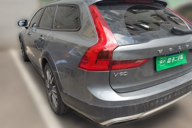 Used Volvo V90 2020 Cross Country T5 AWD Smart Range Edition Rear Left 45 Deg