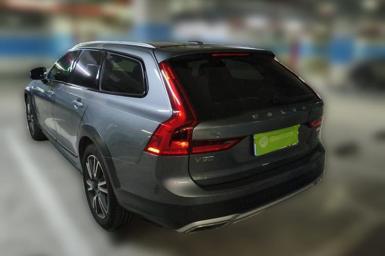 Used Volvo V90 2020 Facelifted Cross Country T5 AWD Zhiyuan Edition Rear Left 45 Deg