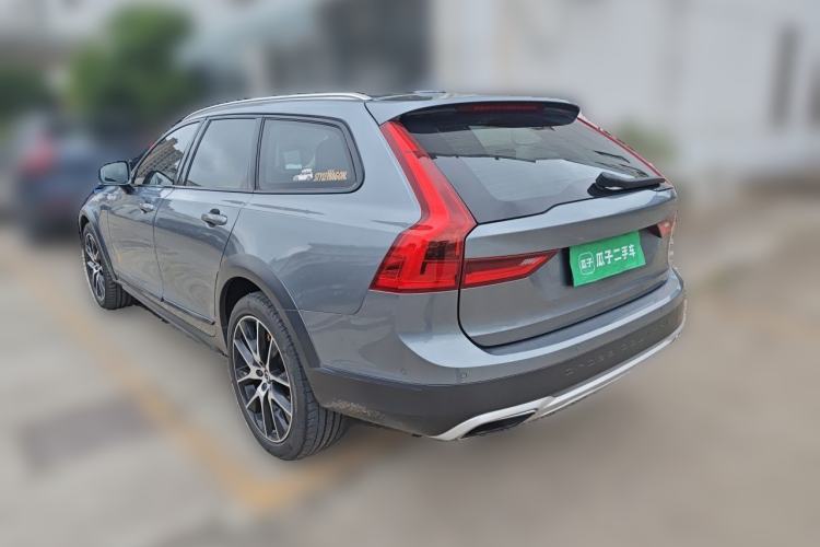 Used Volvo V90 2020 Cross Country T5 AWD Prestige Edition Rear Left 45 Deg