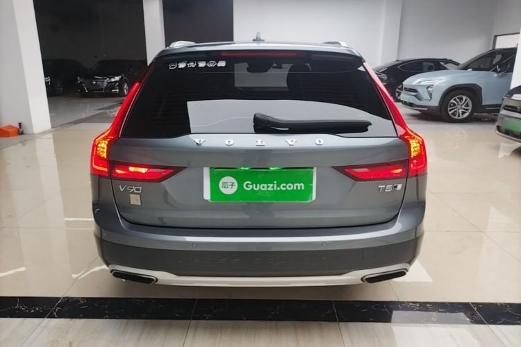 Used Volvo V90 2020 Cross Country T5 AWD Smart Range Edition Rear
