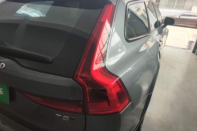Used Volvo V90 2020 Facelifted Cross Country T5 AWD Zhiyuan Edition Right Rear Taillight