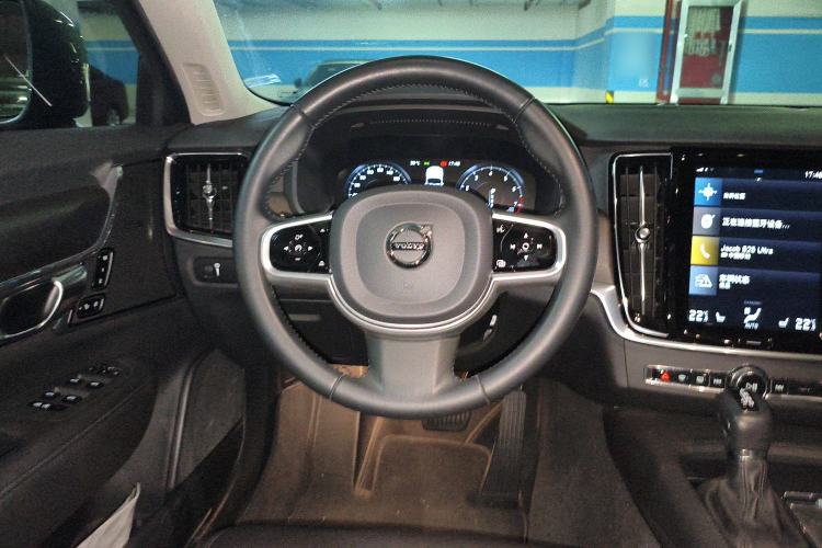 Used Volvo V90 2020 Facelifted Cross Country T5 AWD Zhiyuan Edition Steering Wheel