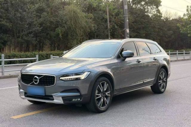 Volvo V90 2020 Cross Country T5 AWD Smart Range Edition с пробегом