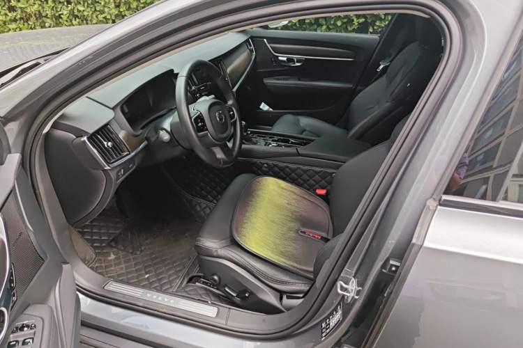 Used Volvo V90 2020 Facelifted Cross Country T5 AWD Zhiyuan Edition Driver Seat