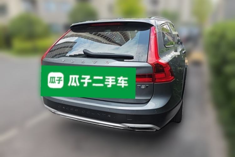 Used Volvo V90 2020 Facelifted Cross Country T5 AWD Zhiyuan Edition Rear Right 45 Deg