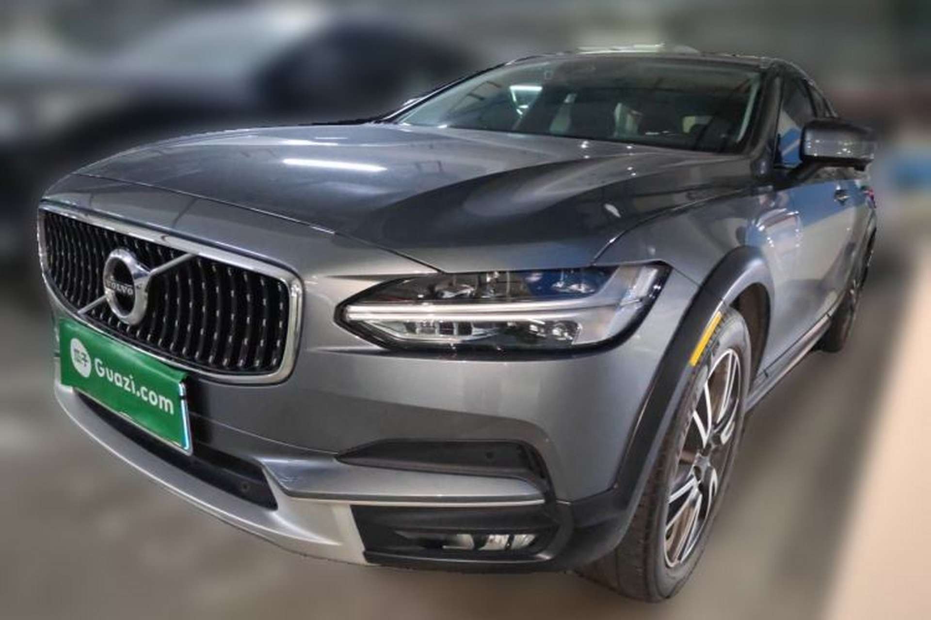 Used Volvo V90 2020 Facelifted Cross Country T5 AWD Zhiyuan Edition Front Left 45 Deg