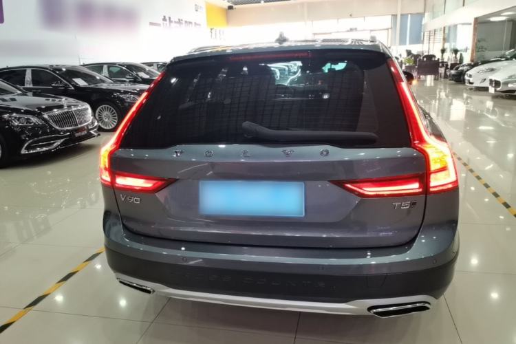Used Volvo V90 2020 Cross Country T5 AWD Smart Range Edition Rear