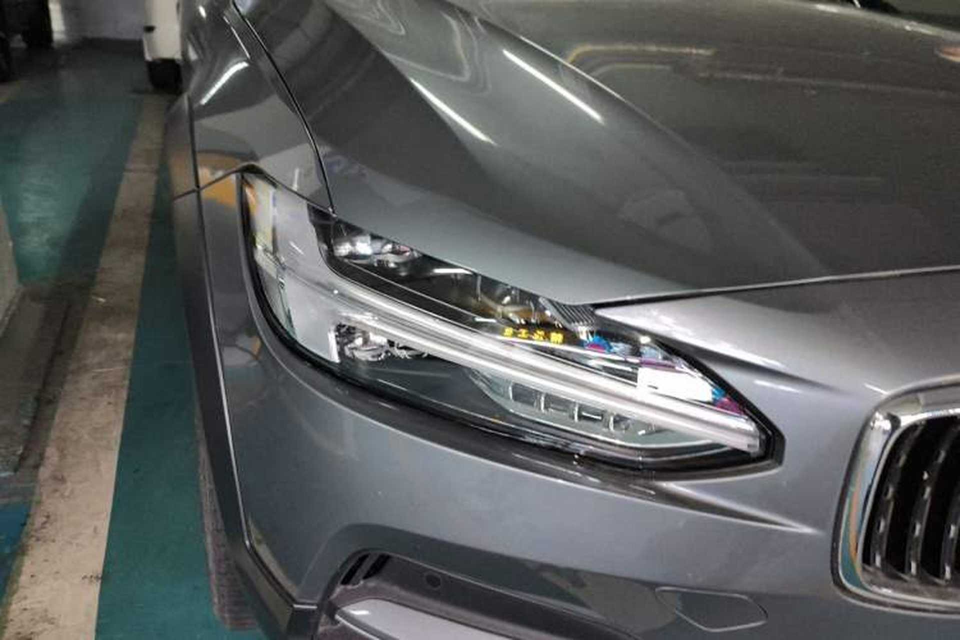 Used Volvo V90 2020 Cross Country T5 AWD Smart Range Edition Right Front Headlight