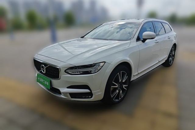 Used Volvo V90 2020 Cross Country T5 AWD Smart Range Edition