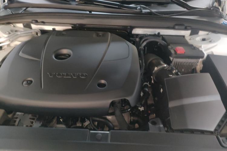 Used Volvo V90 2020 Facelifted Cross Country T5 AWD Zhiyuan Edition Engine Bay