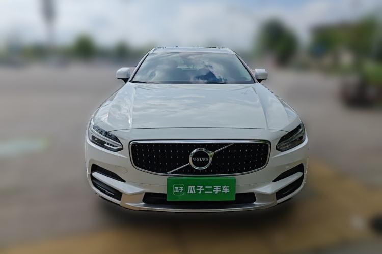 Used Volvo V90 2020 Cross Country T5 AWD Smart Range Edition Front