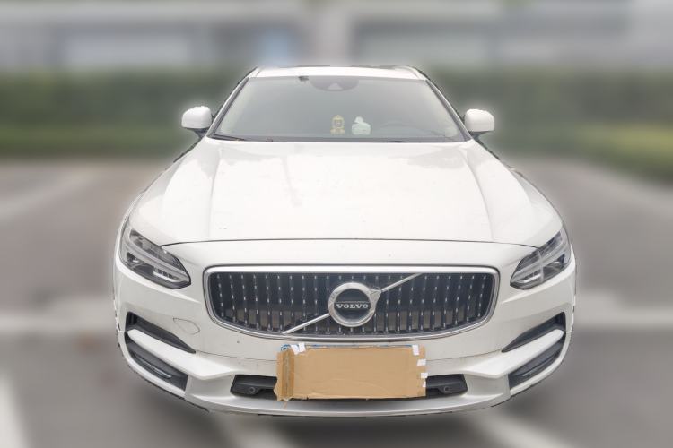 Used Volvo V90 2020 Facelifted Cross Country T5 AWD Zhiyuan Edition Front