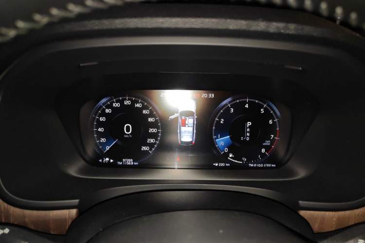 Used Volvo V90 2020 Cross Country T5 AWD Smart Range Edition Instrument Cluster