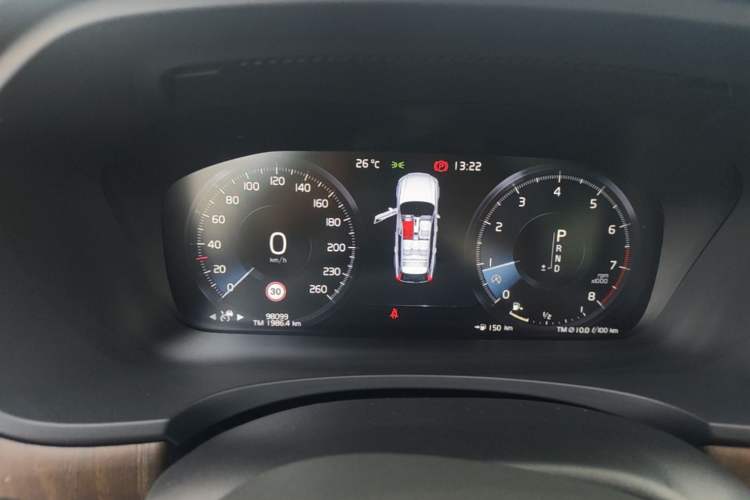 Used Volvo V90 2020 Cross Country T5 AWD Smart Range Edition Instrument Cluster