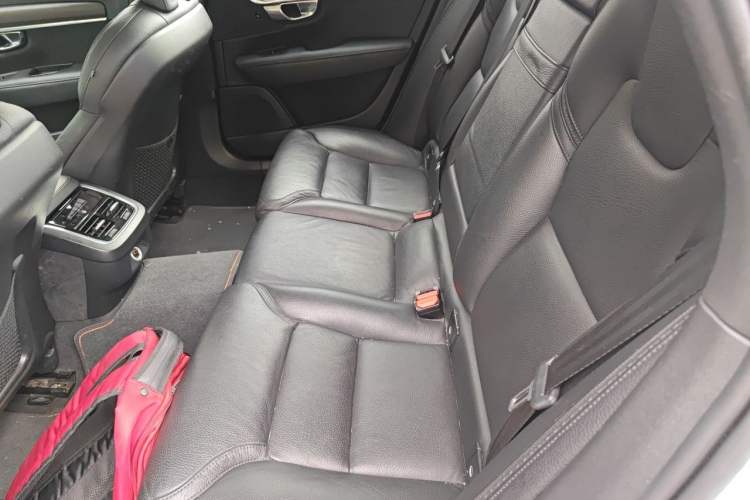 Used Volvo V90 2020 Cross Country T5 AWD Smart Range Edition Left Rear Seat
