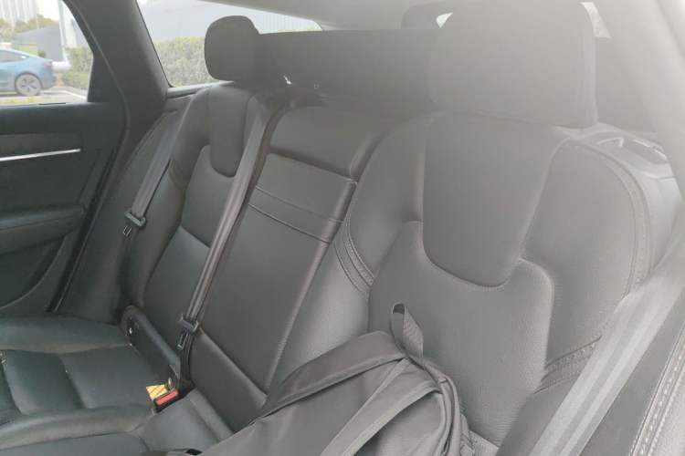 Used Volvo V90 2020 Facelifted Cross Country T5 AWD Zhiyuan Edition Left Rear Seat