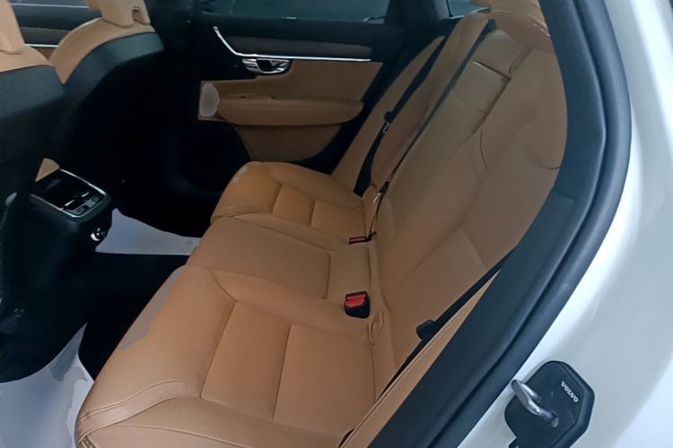 Used Volvo V90 2020 Cross Country T5 AWD Smart Range Edition Left Rear Seat