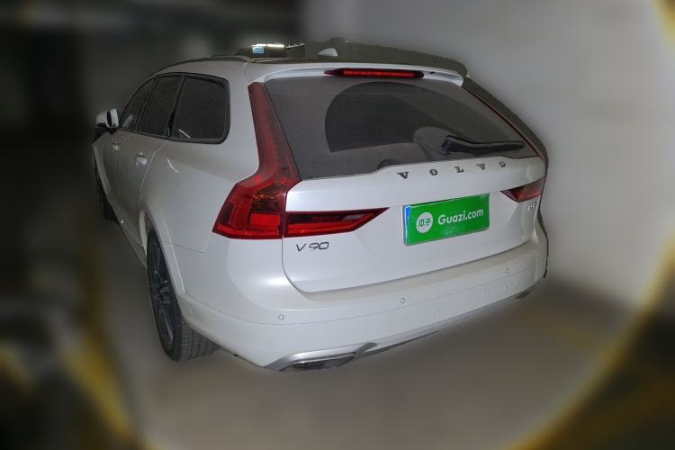Used Volvo V90 2020 Cross Country T5 AWD Smart Range Edition Rear Left 45 Deg