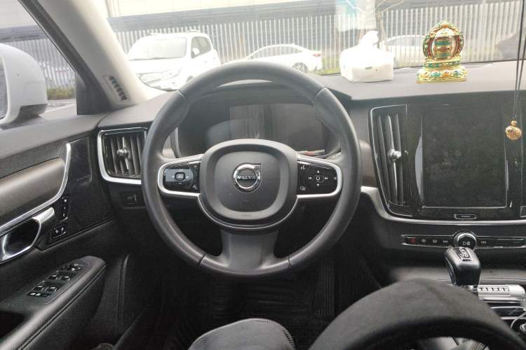 Used Volvo V90 2020 Facelifted Cross Country T5 AWD Zhiyuan Edition Steering Wheel