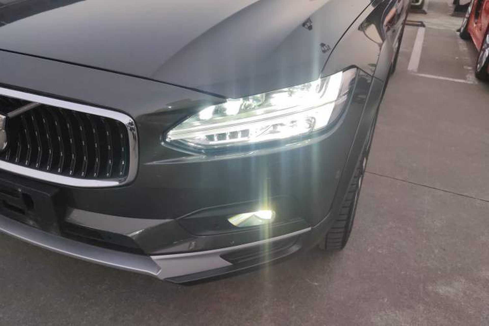 Used Volvo V90 2021 Cross Country B5 AWD Prestige Edition Left Front Headlight