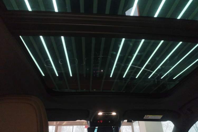 Used Volvo V90 2021 Cross Country B5 AWD Smart Range Edition Headliner