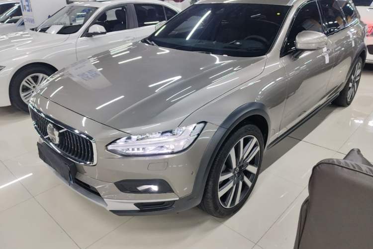 Used Volvo V90 2021 Cross Country B5 AWD Prestige Edition Guazi used car, China used car export, Used car for sale, Used Volvo cars, Cheapest cars for sale