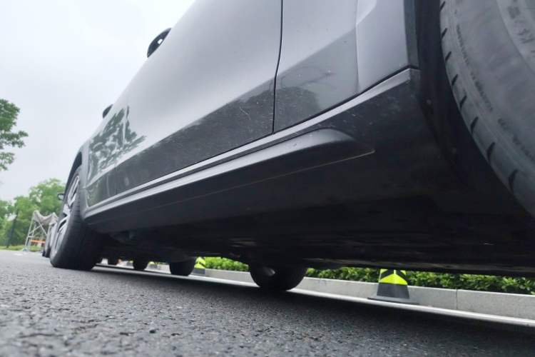 Used Volvo V90 2021 Cross Country B5 AWD Smart Range Edition Chassis Front Right