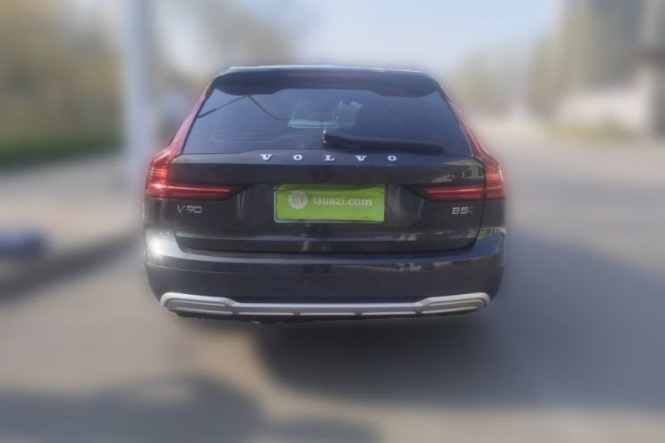 Used Volvo V90 2021 Cross Country B5 AWD Smart Range Edition Rear