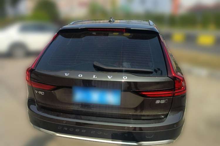 Used Volvo V90 2021 Cross Country B5 AWD Smart Range Edition Rear