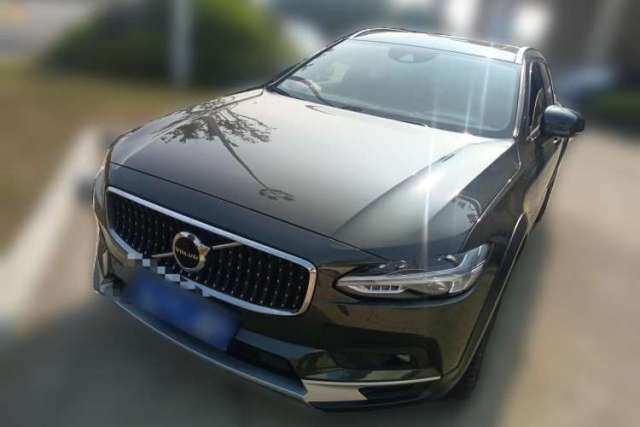 Used Volvo V90 2021 Cross Country B5 AWD Smart Range Edition