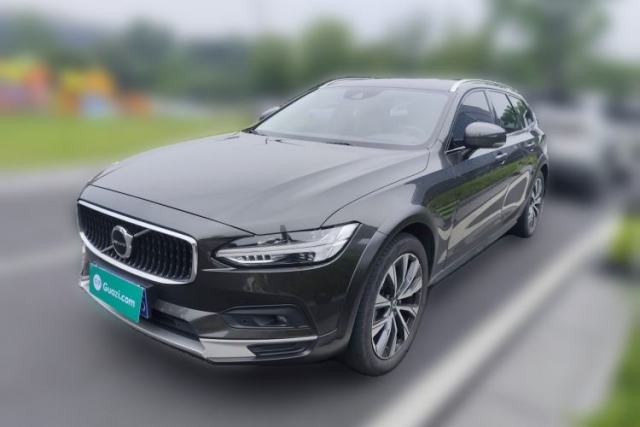 Used Volvo V90 2021 Cross Country B5 AWD Smart Range Edition