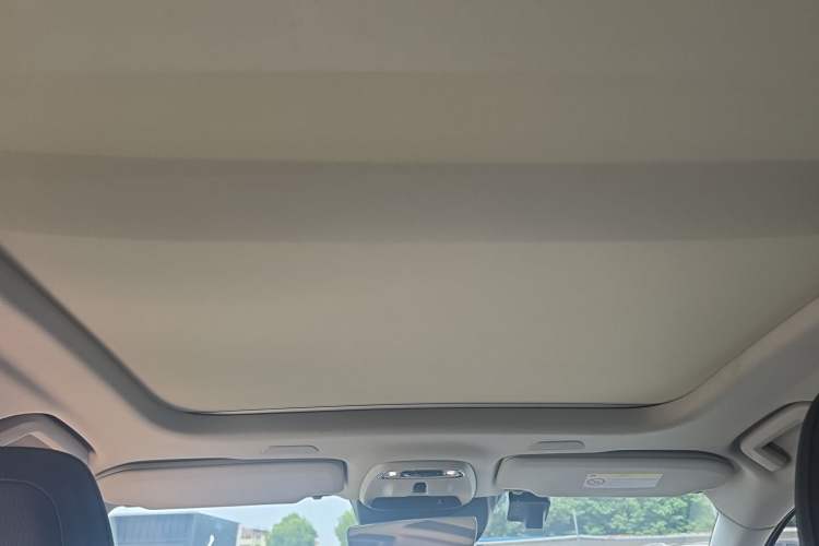 Used Volvo V90 2021 Cross Country B5 AWD Smart Range Edition Headliner
