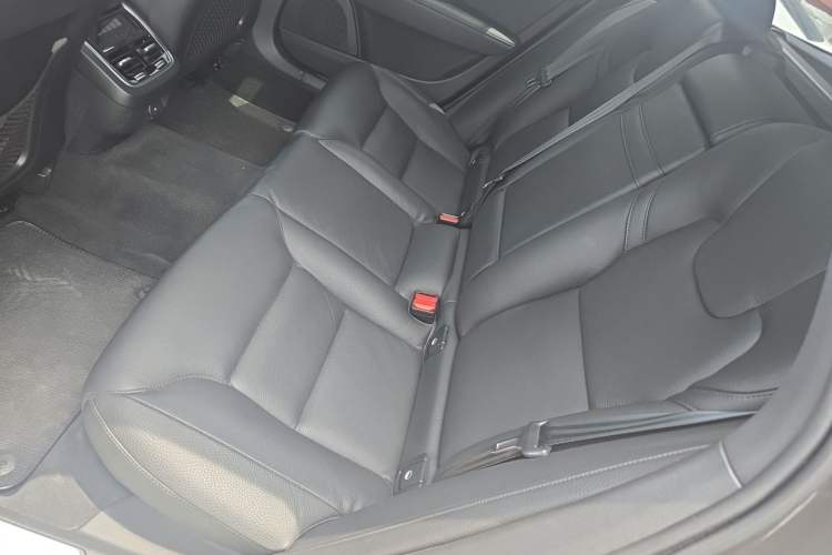 Used Volvo V90 2021 Cross Country B5 AWD Smart Range Edition Left Rear Seat