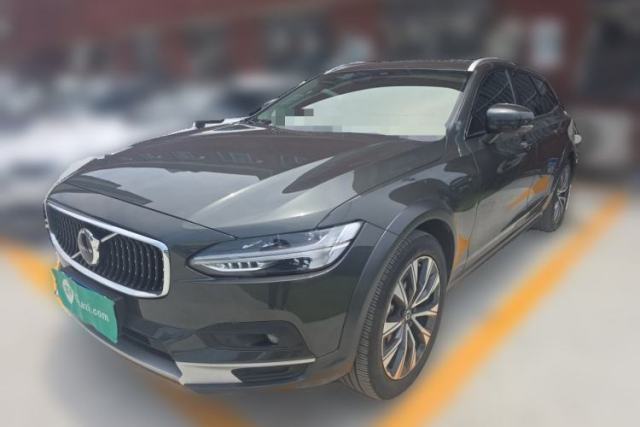 Used Volvo V90 2021 Cross Country B5 AWD Smart Range Edition