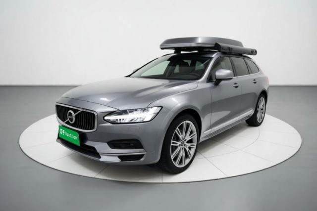 Used Volvo V90 2021 Cross Country B5 AWD Prestige Edition