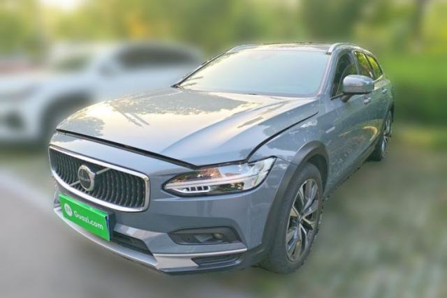 Used Volvo V90 2021 Cross Country B5 AWD Smart Range Edition