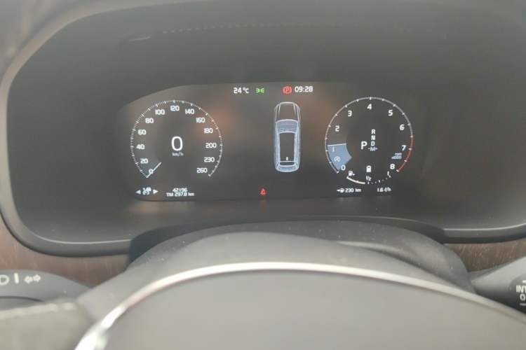 Used Volvo V90 2021 Cross Country B5 AWD Prestige Edition Instrument Cluster