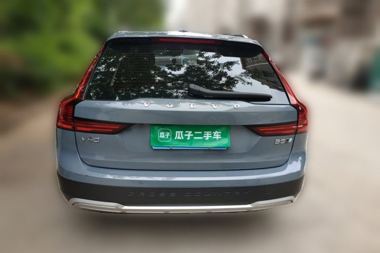 Used Volvo V90 2021 Cross Country B5 AWD Smart Range Edition Rear