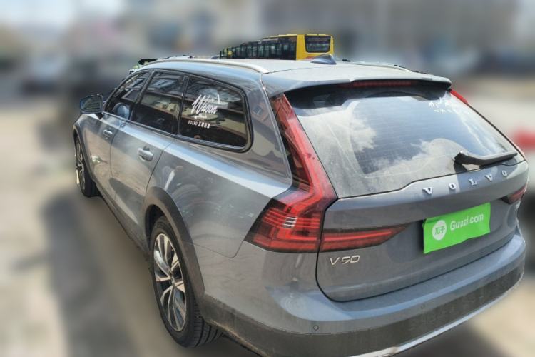 Used Volvo V90 2021 Cross Country B5 AWD Smart Range Edition Rear Left 45 Deg