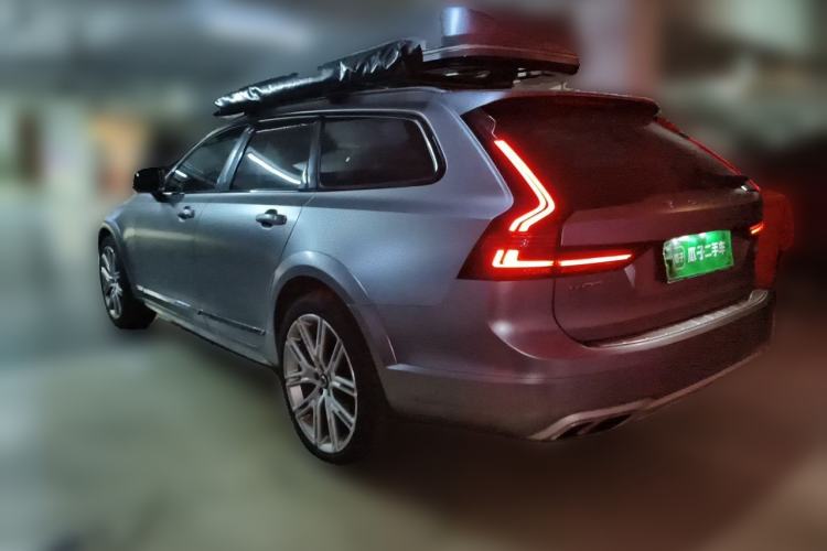 Used Volvo V90 2021 Cross Country B5 AWD Prestige Edition Rear Left 45 Deg