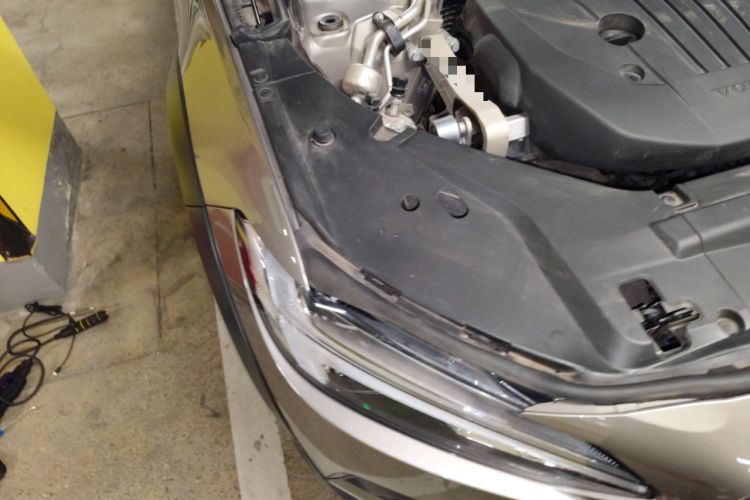 Used Volvo V90 2021 Cross Country B5 AWD Smart Range Edition Right Front Headlight