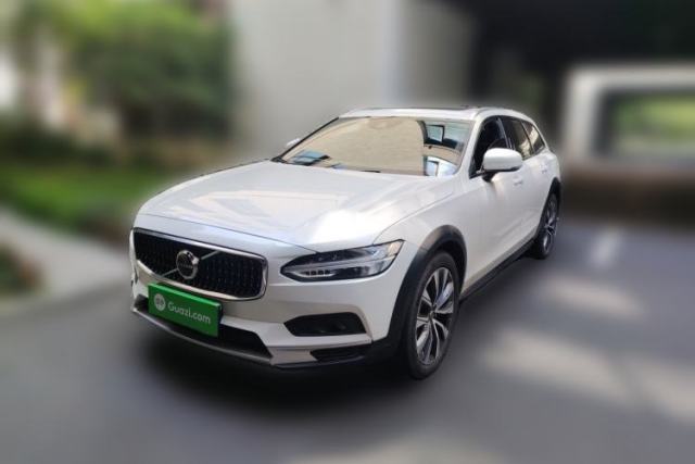 Used Volvo V90 2021 Cross Country B5 AWD Smart Range Edition