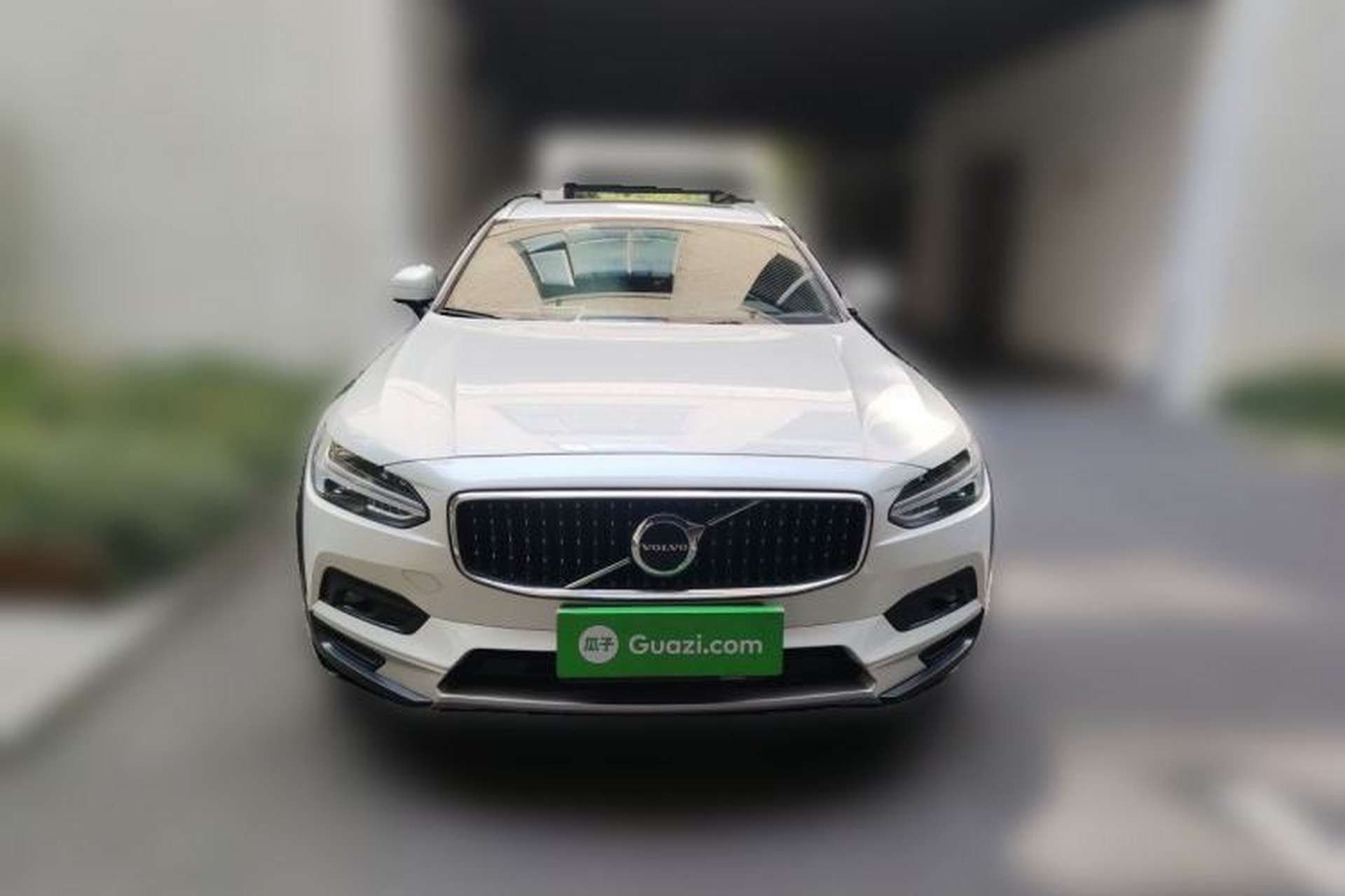 Used Volvo V90 2021 Cross Country B5 AWD Smart Range Edition Front